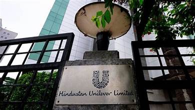Hindustan Unilever Shares Fall 0.78% Amid Weak Market Performance